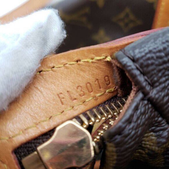 Louis Vuitton Stresa PM Brown Monogram Shoulder Bag lux565-092525 - Picture 13 of 14